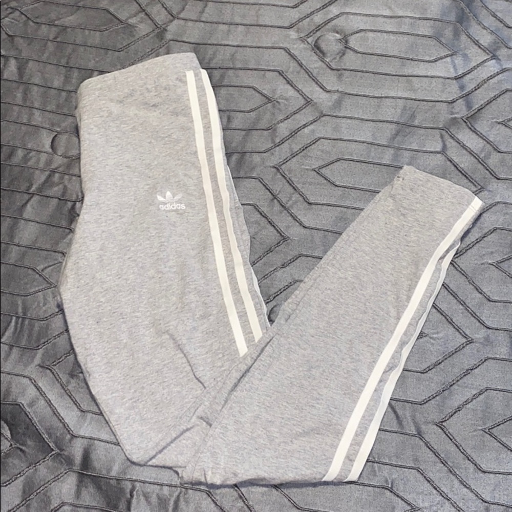 Adidas leggings